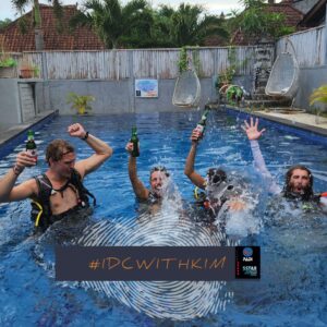 happy divers