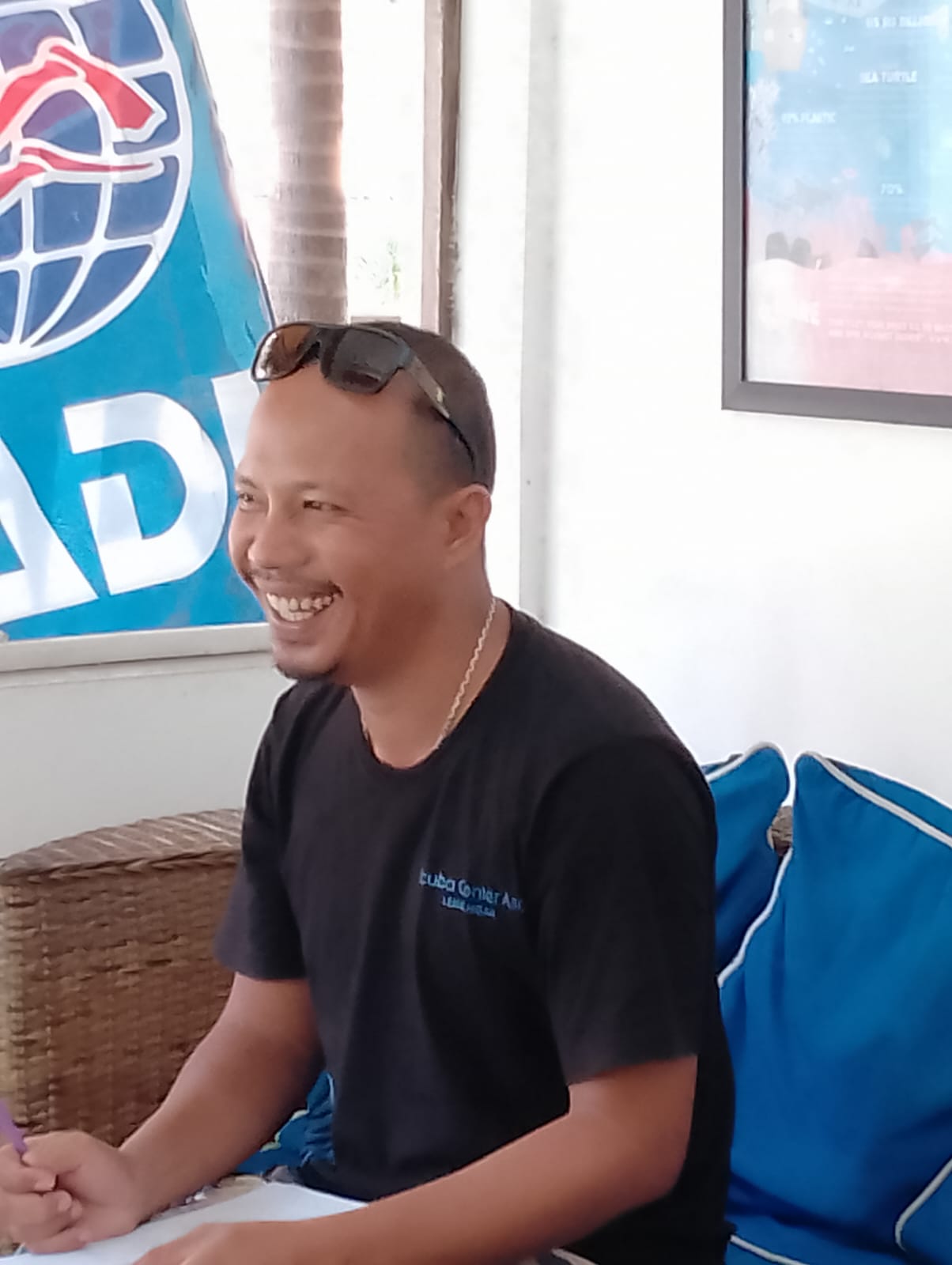 Scuba Center Asia Team Viki