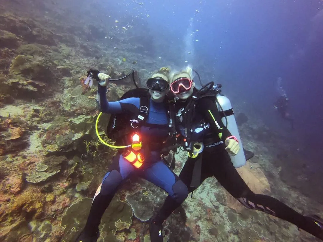 Diving offers individuals the opportunity to join a community of like-minded people and make friends along the way