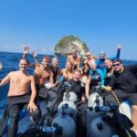 divers on the boat after a great dive at mantapoint nusa penida.