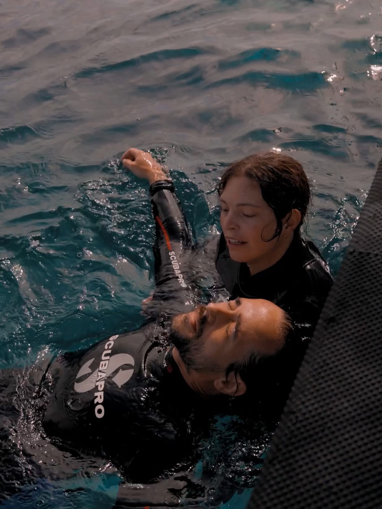 PADI Rescue diver course drill at Scuba Center Asia